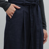 BELT PANTS IN SOFT DENIM