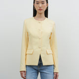FITTED BLAZER IN BUTTER