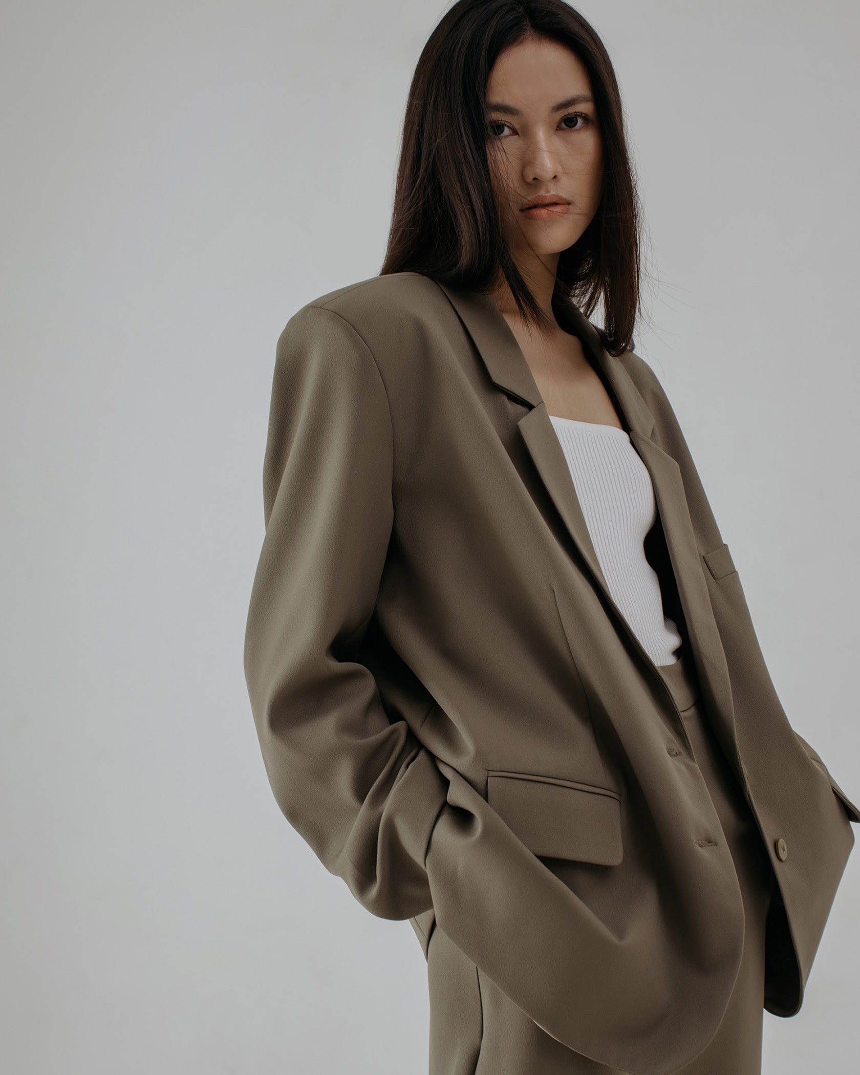 Khaki on sale oversized blazer