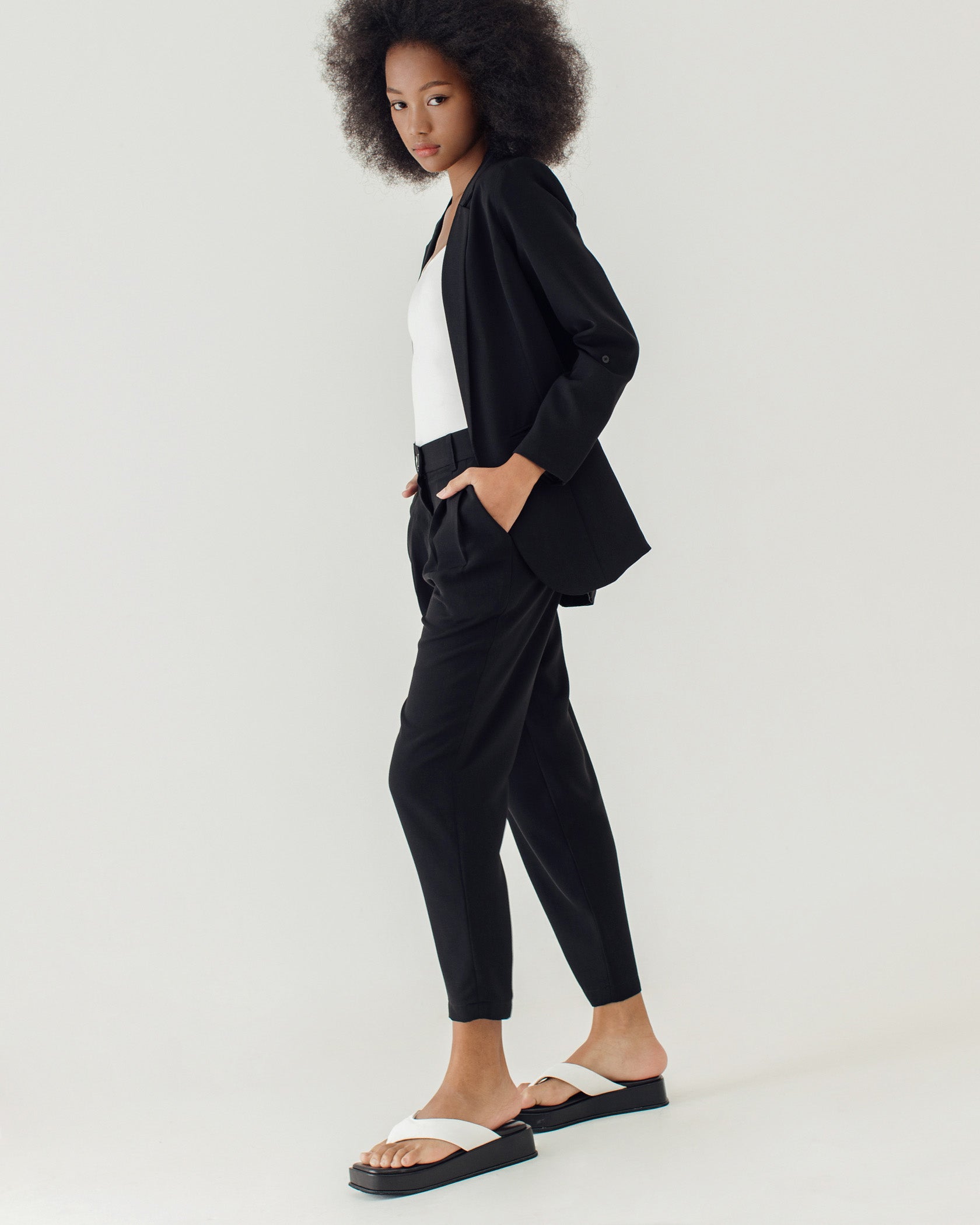 ELEVATED VIE BLACK SET